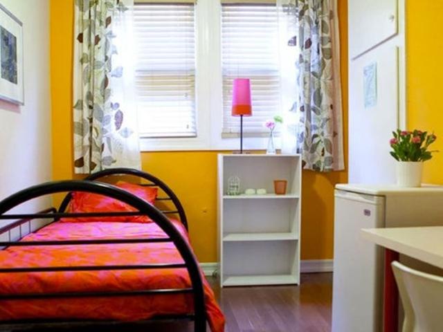 Room for rent in Koreatown, Los Angeles