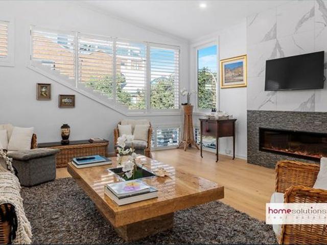 Townhouse for rent in Camerons Creek, Victoria