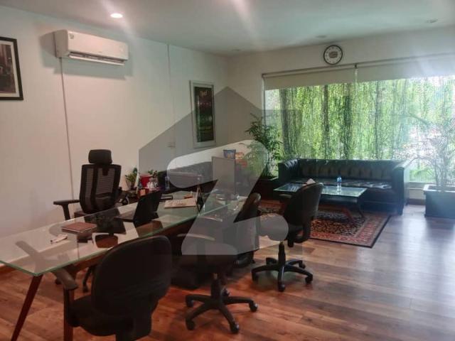 Office for rent in Rawalpindi, Islamabad Capital Territory