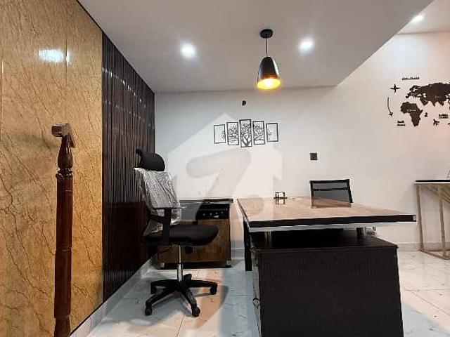 Commercial for sale in لاہور, لاہور ڈویژن
