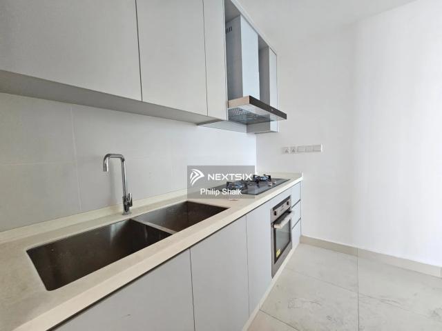 Shop for rent in Petaling, Damansara Damai