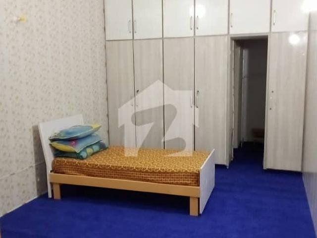 Room for rent in لاہور, لاہور ڈویژن