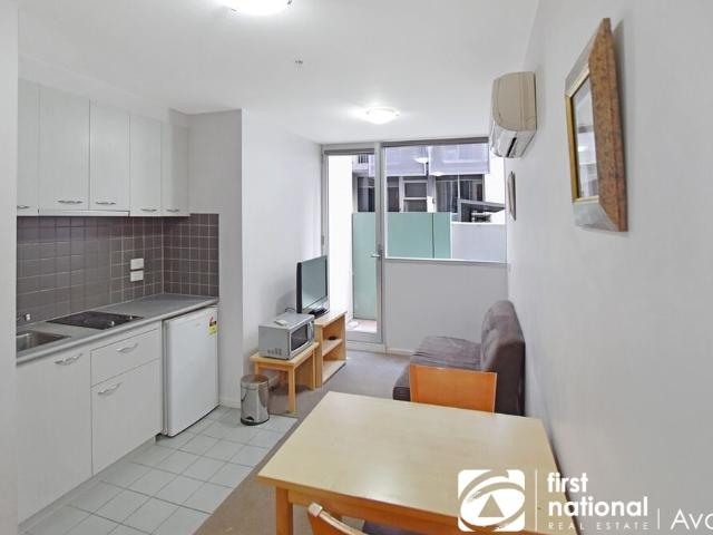 Apartment for rent in Carlton