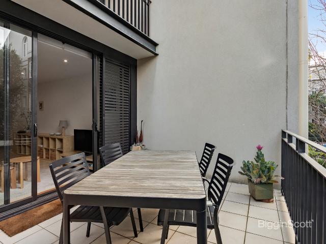 Apartment for rent in East Melbourne