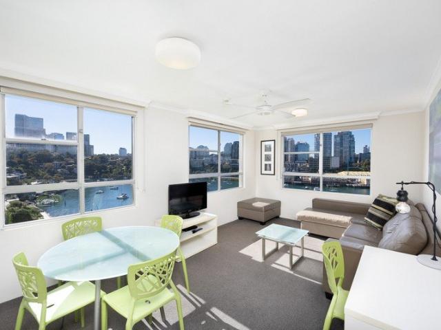 Apartment for rent in Lower North Shore, Sydney