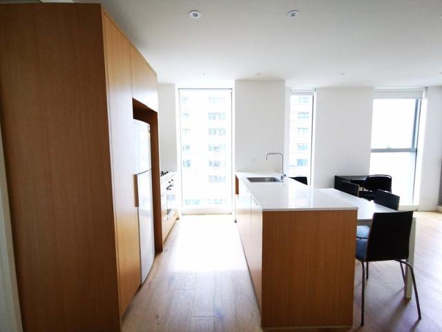 Apartment for rent in Victoria Harbour, Melbourne
