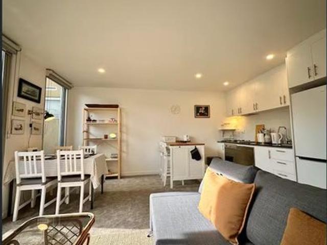 Apartment for rent in South Melbourne, Melbourne