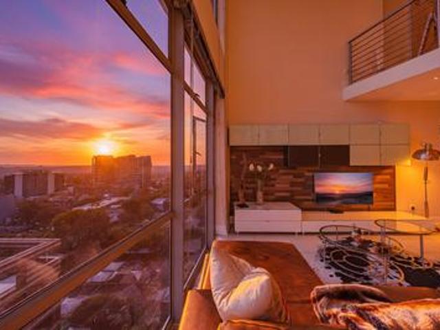 Apartment for sale in Sandton, City of Johannesburg Metropolitan Municipality