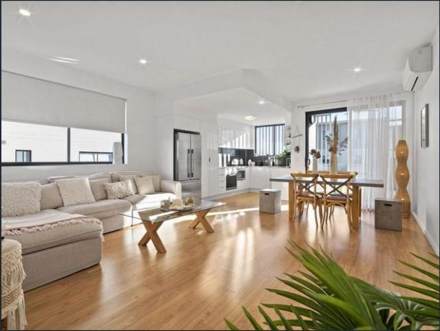 Apartment for rent in Toombul, Queensland