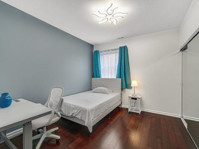 Room for rent in Chicago Park, Illinois