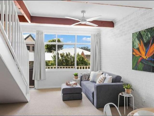 Apartment for rent in Mollymook, New South Wales