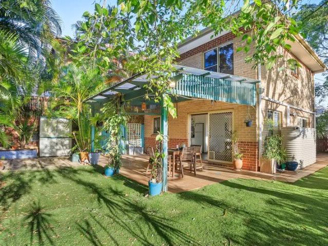 Townhouse for rent in Kelvin Grove, Greater Brisbane