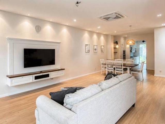 Terraced House for sale in Tanjong Sepat, Selangor
