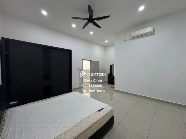 Residential House for sale in Malaka
