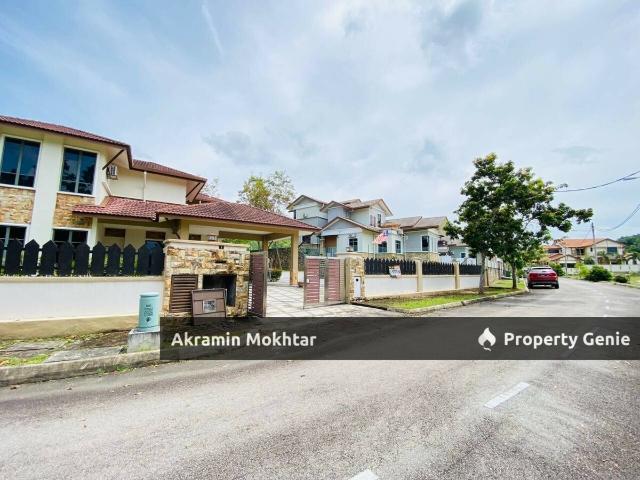 Bungalow for sale in Tanjong Sepat, Selangor
