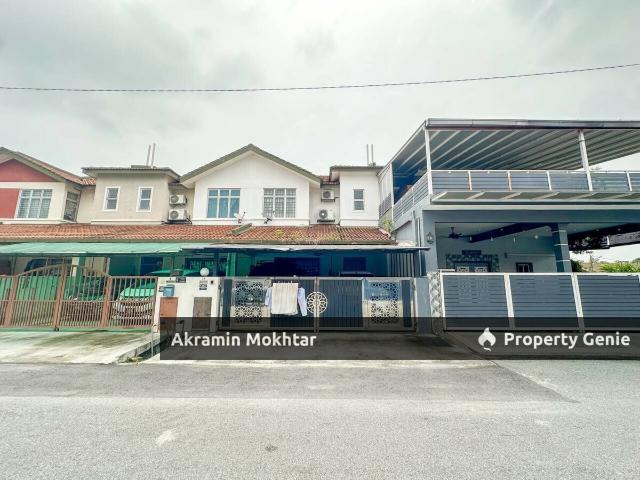 Terraced House for sale in Tanjong Sepat, Selangor