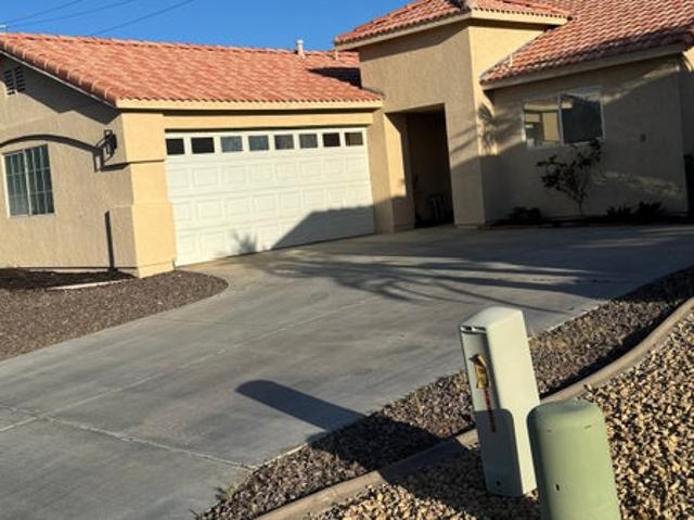 Room for rent in Riverside, California