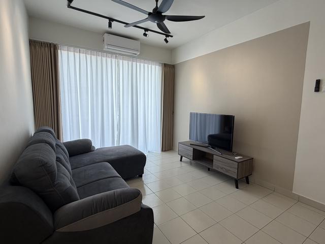 Condominium for rent in Malaka