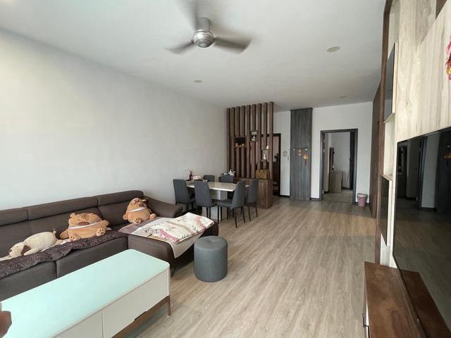 Apartment for sale in Kuching, Bahagian Kuching