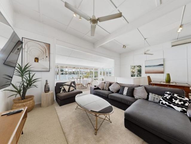 House for rent in Norman Park, Greater Brisbane
