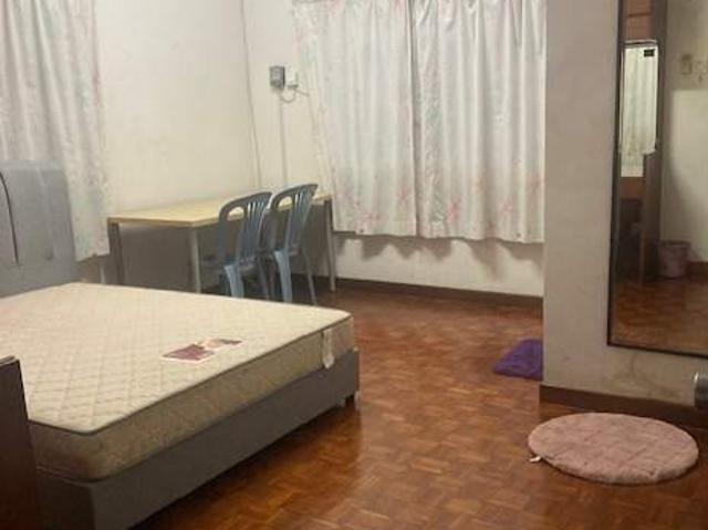 Room for rent in Malaka
