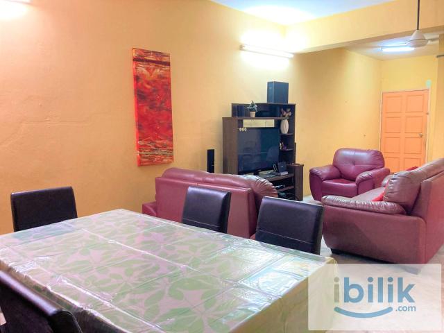 Room for rent in Petaling, Damansara Damai