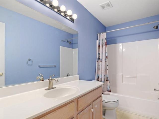 Room for rent in Egg Harbor Township, New Jersey