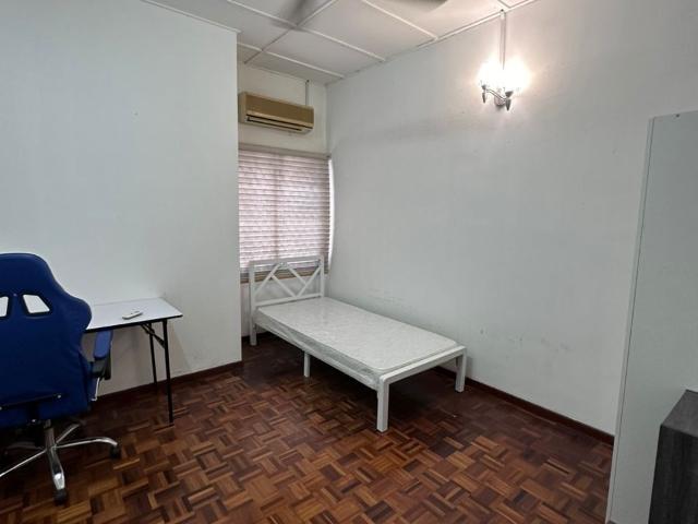 Room for rent in Petaling, Subang Jaya