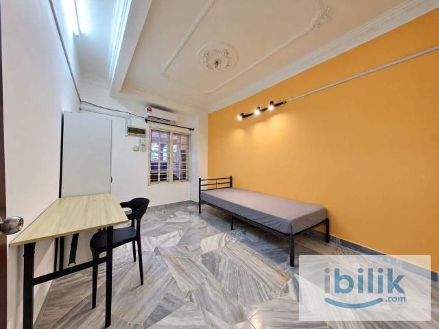 Room for rent in Petaling, Damansara Damai