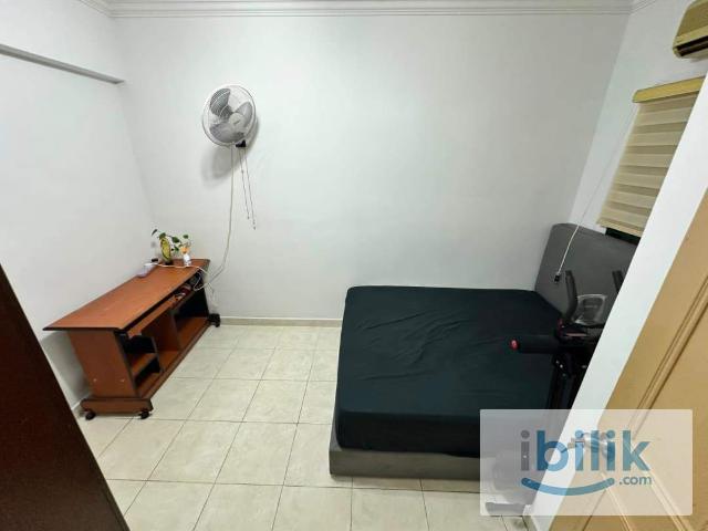Room for rent in Petaling, Damansara Damai