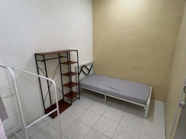 Room for rent in Seksyen 31, Shah Alam