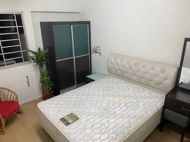 Room for rent