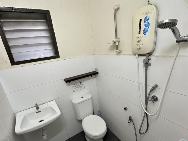 Room for rent in Petaling, Damansara Damai