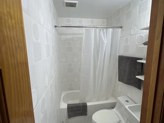 Room for rent in The Bronx, Arverne