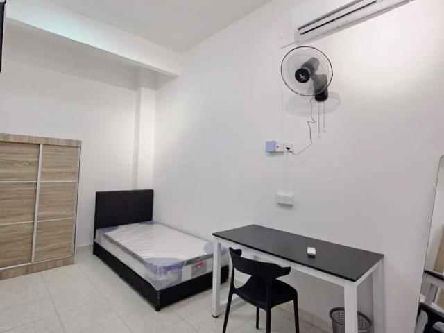 Room for rent in Malaka