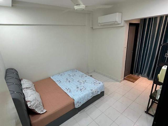 Room for rent in Country Heights Damansara, Kuala Lumpur