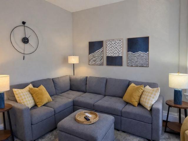 Room for rent in Dorchester, Boston