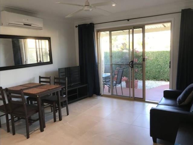 Apartment for rent in Clear Island Waters, Gold Coast City