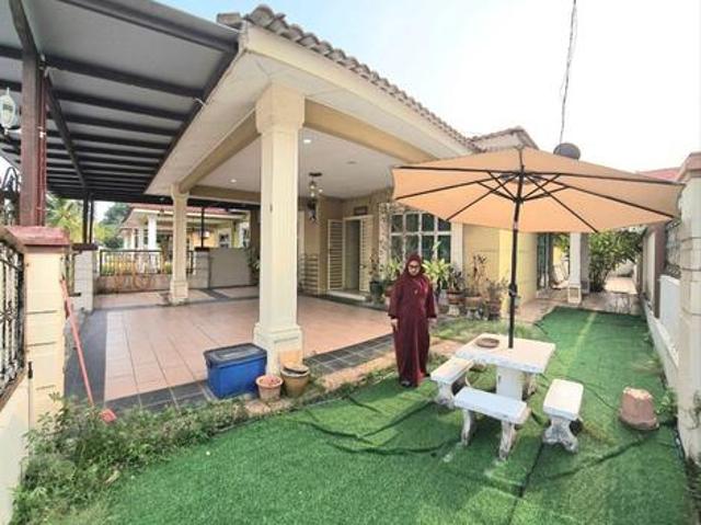 Residential House for sale in Paya Rumput