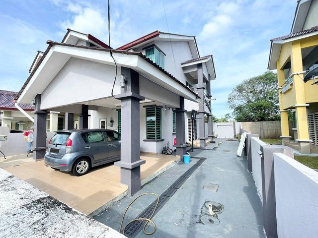 Terraced House for sale in Chukai