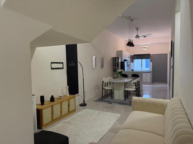 Townhouse for rent in Selangor