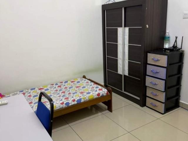 Room for rent in Wellesley, Penang