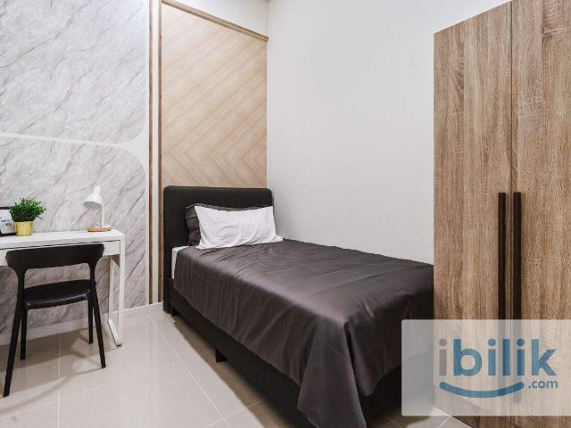 Room for rent in Petaling, Damansara Damai