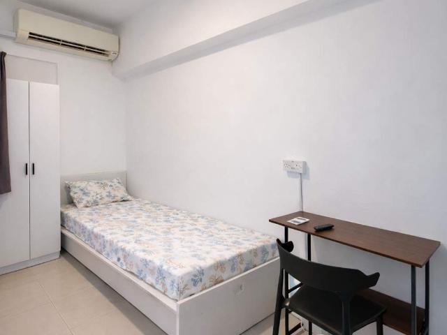Room for rent in Wellesley, Penang