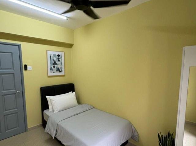 Room for rent in Petaling, Subang Jaya