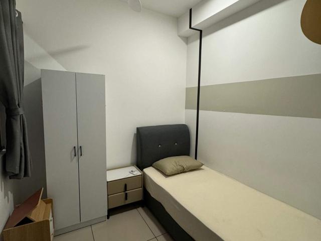 Room for rent in Petaling, Damansara Damai