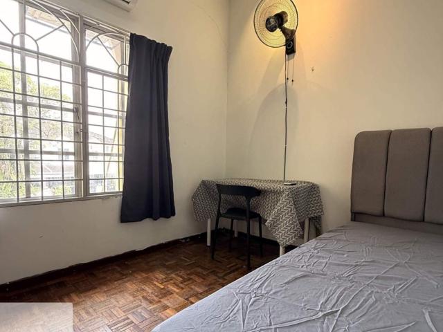 Room for rent in Petaling, Subang Jaya