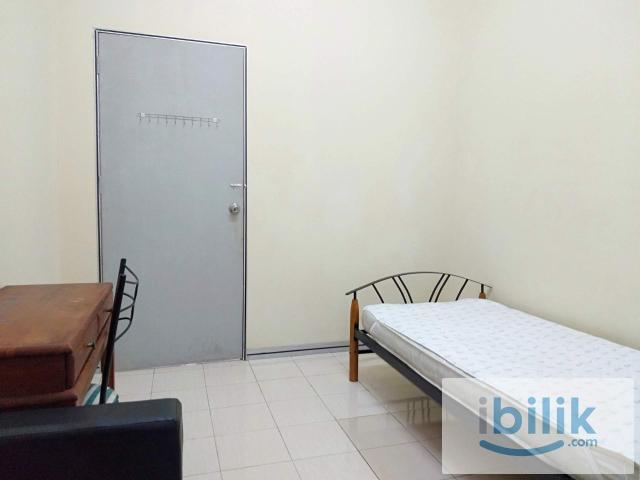 Room for rent in Petaling, Damansara Damai