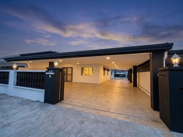 Terraced House for rent in Kuching, Sarawak