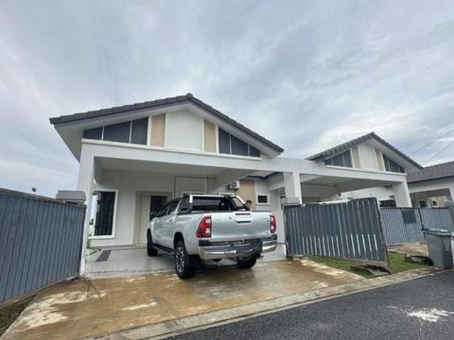 Residential House for rent in Malaka